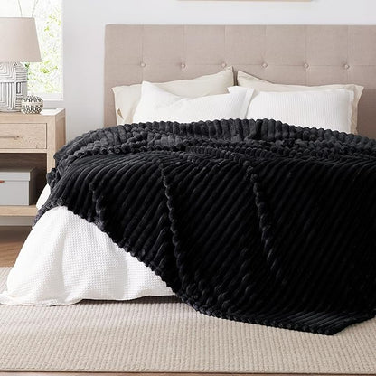 Bedsure GentleSoft Black Blanket Full Size for Bed - Cozy Soft Blankets for Women, Cute Large Fleece Throws for Girls, 84x90 Inches