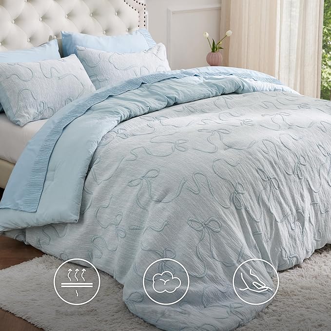 Bedsure Full Comforter Set, Dusty Blue Boho Tufted Bed Set, 3D Puffy Jacquard Bedding Full Size, 3 Pieces, 1 Farmhouse Shabby Chic Embroidery Comforter with Bow Pattern & 2 Pillow Cases