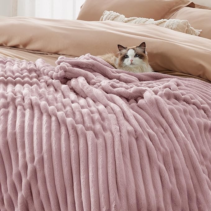 Bedsure GentleSoft Pink Fleece Blanket for  - Cozy Soft Blankets for Women, Cute Small Throws for Girls, Pink Decor Gifts for Home Room Office, 50x60 Inches
