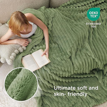 Bedsure GentleSoft Reseda Fleece King Blanket for - Cozy Soft Blankets for Women, Cute Small Throws for Girls, 108x90 Inches