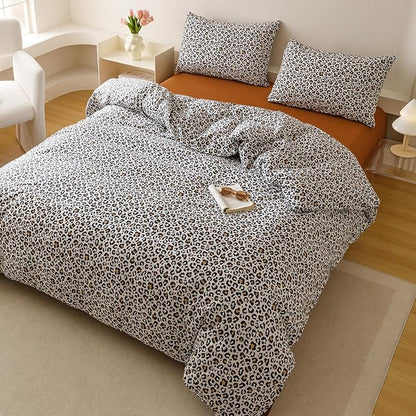 CLOTHKNOW Black Cheetah Print Queen Size Comforter Sets 3Pcs Animal Leopard Bedding Comforter Sets Soft Black Brown Bedding Sets with 2 x Pillowcases Queen Size