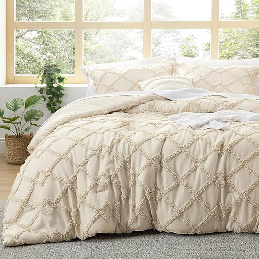 Bedsure Boho Comforter Set King - Beige Tufted King Size Comforter, 3 Pieces Farmhouse Shabby Chic Embroidery Bed Set, Soft Fluffy Geometric Pattern Bedding for All Seasons