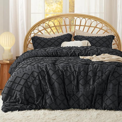 Bedsure Queen Comforter Set - Black Comforter, Boho Tufted Shabby Chic Bedding for Kids, 3 Pieces Vintage Farmhouse Bed Set for All Seasons, Fluffy Soft Bedding with 2 Pillow Shams