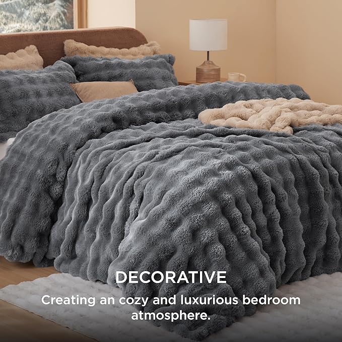 Bedsure Luxurious Faux Fur Duvet Cover Queen Size Set - Ultra Soft & Fluffy & Cozy & Warm - Elegant Shaggy Bubble Design Bedding with Duvet Cover and Pillow Shams, Grey
