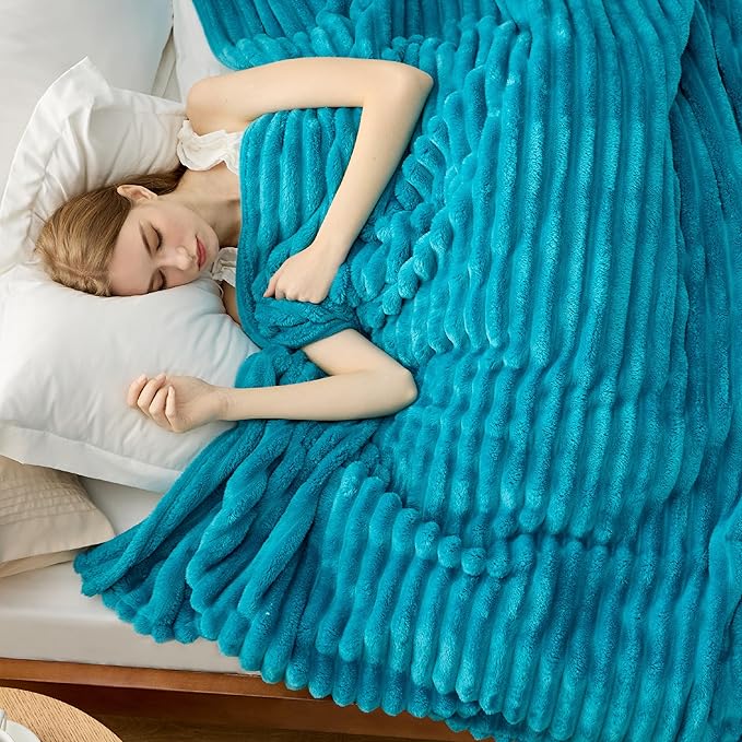 Bedsure GentleSoft Teal California King Size Blanket for - Cozy Soft Blankets for Women, Cute Small Fleece Throws for Girls, Birthday Gifts for Women, 102x96 Inches