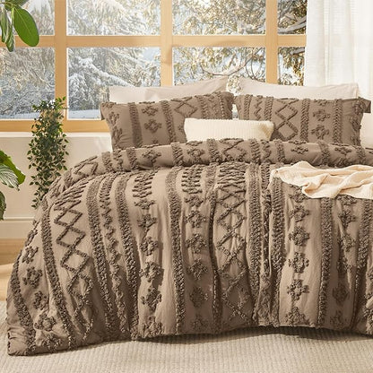 Bedsure Tufted Boho Comforter Set King Size - Light Brown Boho Bed Set, GentleSoft™ 3 Pieces Farmhouse Shabby Chic Embroidery Bedding, Gifts for Woman, Jacquard King Comforter for All Seasons