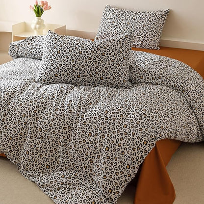 CLOTHKNOW Black Cheetah Print Queen Size Comforter Sets 3Pcs Animal Leopard Bedding Comforter Sets Soft Black Brown Bedding Sets with 2 x Pillowcases Queen Size