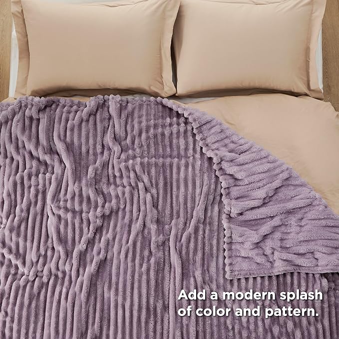 Bedsure GentleSoft Light Purple Fleece Blanket for - Cozy Soft Blankets for Women, Cute Small Throws for Girls, 90x90 Inches