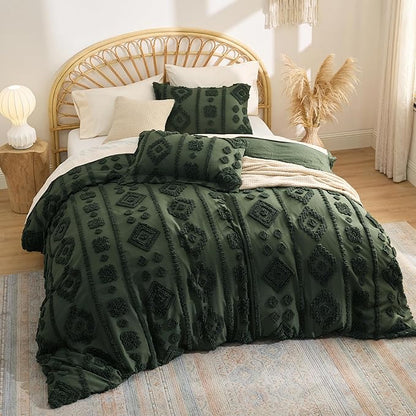 Bedsure Queen Size Comforter Set - Dark Green Tufted Boho Bed Set, Farmhouse Shabby Chic Embroidery Bedding for All Seasons, 3 Pieces, 1 Soft Jacquard Queen Comforter and 2 Pillow Shams