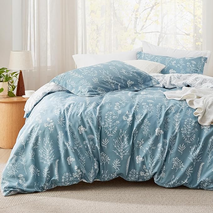Bedsure King Comforter Set - Mineral Blue Bed Set, 3 Pieces Cute Floral Bedding, 1 Soft Reversible Botanical Flowers Comforter and 2 Pillow Shams