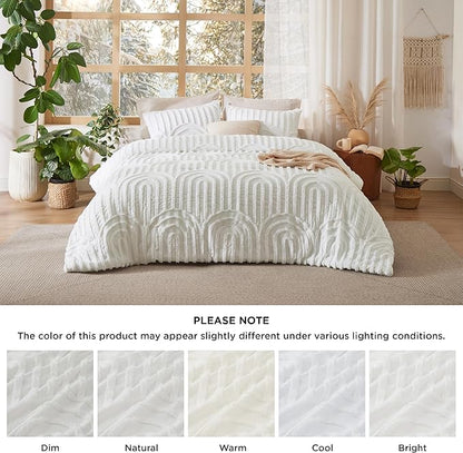 Bedsure Boho Tufted Queen Comforter Set - White Boho Bedding Comforter Sets, 3 Pieces Farmhouse Shabby Chic Embroidery Bed Set, Soft Fluffy Cozy Arch Pattern Comforter for All Seasons