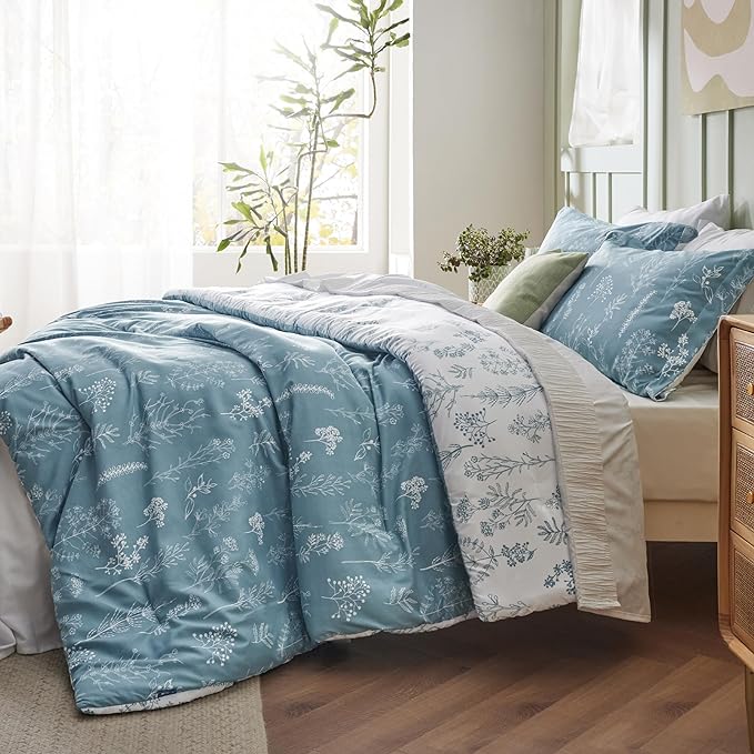 Bedsure California King Comforter Set - Mineral Blue Bed Set, 3 Pieces Cute Floral Bedding, 1 Soft Reversible Botanical Flowers Comforter and 2 Pillow Shams
