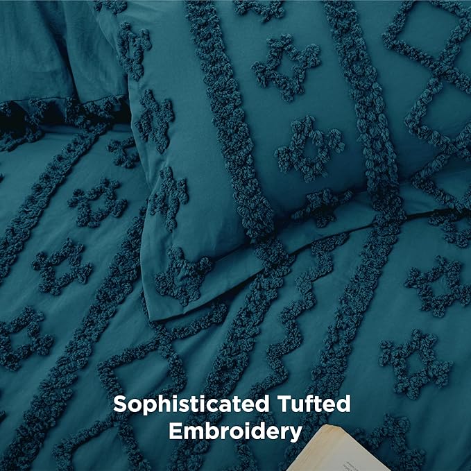 Bedsure Tufted Boho Comforter Set King Size - Teal Boho Bed Set, GentleSoft 3 Pieces Farmhouse Shabby Chic Embroidery Bedding, Gifts for Woman, Soft Jacquard King Comforter for All Seasons