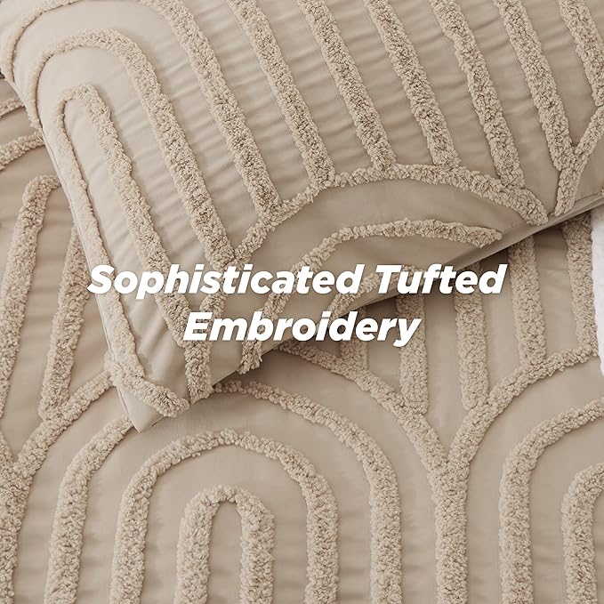 Bedsure Boho Tufted Queen Comforter Set - Khaki Boho Bedding Comforter Sets, 3 Pieces Farmhouse Shabby Chic Embroidery Bed Set, Soft Fluffy Cozy Arch Pattern Comforter for All Seasons