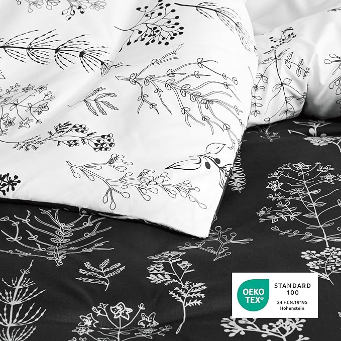 Bedsure Twin/Twin XL Comforter Set - Black Bed Set, 2 Pieces Cute Floral Bedding, 1 Soft Reversible Botanical Flowers Comforter and 1 Pillow Sham