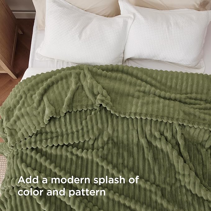 Bedsure GentleSoft Cypress Full Blanket for - Cozy Soft Blankets for Women, Cute Small Fleece Throws for Girls, Birthday Gifts for Women Decor Gifts, 84x90 Inches