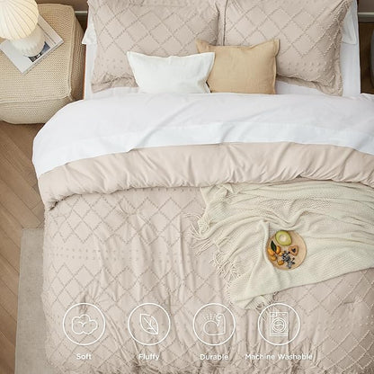 Bedsure California King Comforter Set - Beige Comforter, Boho Tufted Shabby Chic Bedding for Kids, 3 Pieces Vintage Farmhouse Bed Set for All Seasons, Fluffy Soft Bedding with 2 Pillow Shams