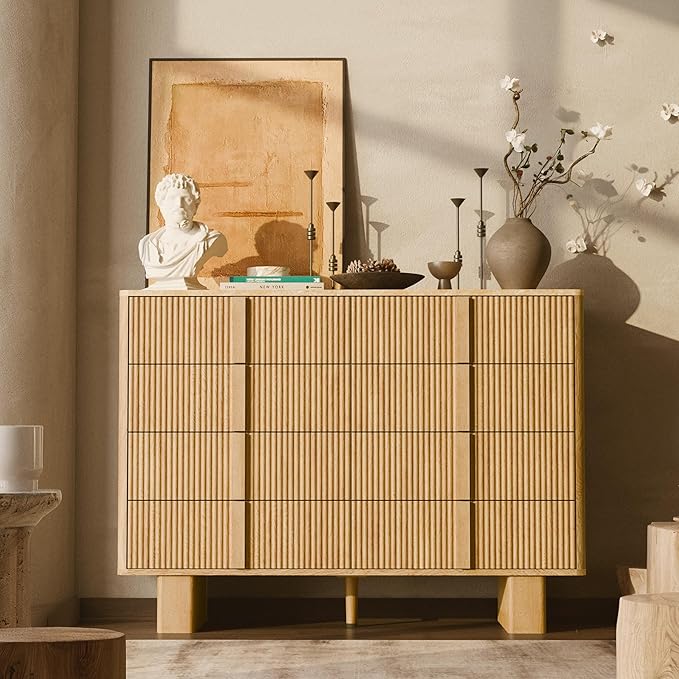 Fluted Dresser for Bedroom with 8 Drawers,47" Wide Modern Chest of Drawers with Wooden Handle, Wooden Dresser TV Stand, Wood Closet Clothes Storage Organizer for Living Room, Hallway, Light Oak