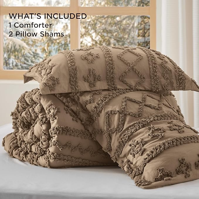 Bedsure Tufted Boho Comforter Set King Size - Light Brown Boho Bed Set, GentleSoft™ 3 Pieces Farmhouse Shabby Chic Embroidery Bedding, Gifts for Woman, Jacquard King Comforter for All Seasons