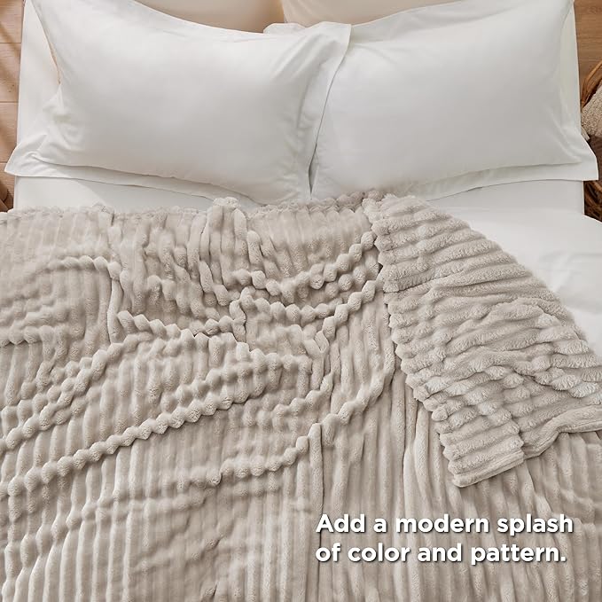 Bedsure GentleSoft Blankets Queen Size for Bed - Cozy Soft Blankets for Women, Cute Large Fleece Throws for Girls, Linen, 90x90 Inches