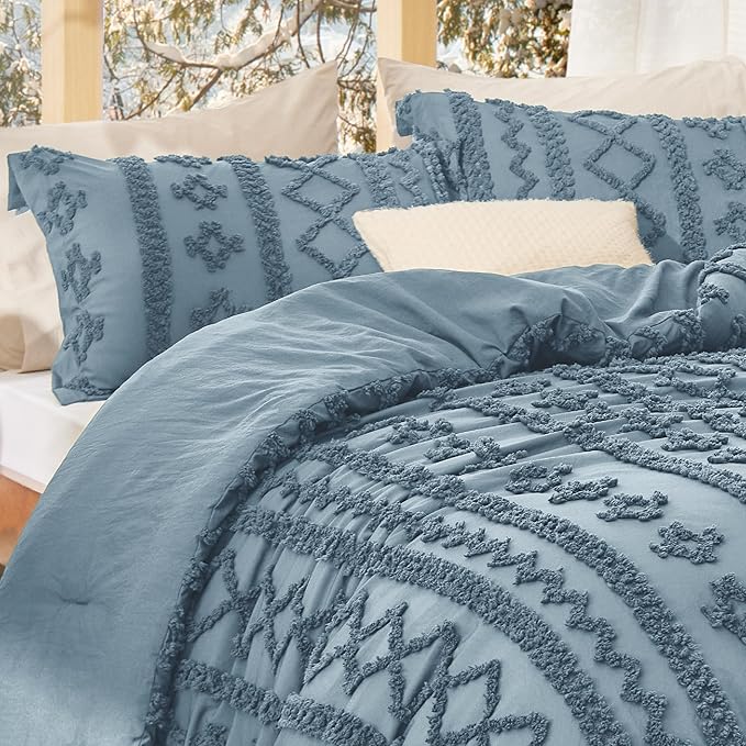 Bedsure Tufted Boho Comforter Set Full Size - Grayish Blue Boho Bed Set, GentleSoft™ 3 Pieces Farmhouse Shabby Chic Embroidery Bedding, Gifts for Woman, Soft Jacquard Full Comforter for All Seasons