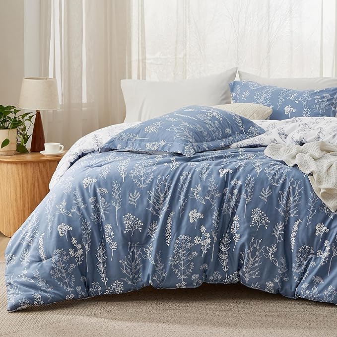 Bedsure King Comforter Set - Infinity Blue Bed Set, 3 Pieces Cute Floral Bedding, 1 Soft Reversible Botanical Flowers Comforter and 2 Pillow Shams