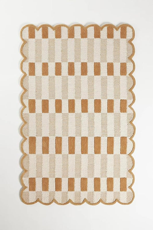 Hand-Tufted Wool Area Rug with Scalloped Edges, Neutral Beige Plaid Pattern, Cozy Soft Accent Rug for Living Room, Bedroom, and Nursery, Handmade Decorative Carpet, 3x5 Ft
