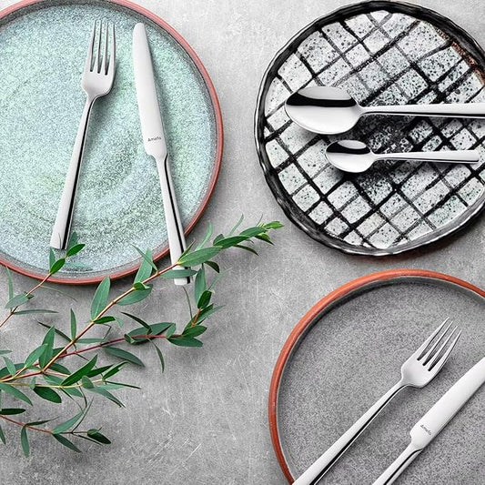 Amefa Moderno 20-piece 18/10 Stainless Steel Flatware Set, High Gloss Mirror Finish, Silverware Set Service for 4, Dishwasher Safe, Rust resistant Cutlery.