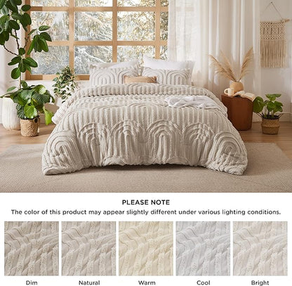 Bedsure Boho Tufted Queen Comforter Set - Beige Boho Bedding Comforter Sets, 3 Pieces Farmhouse Shabby Chic Embroidery Bed Set, Soft Fluffy Cozy Arch Pattern Comforter for All Seasons