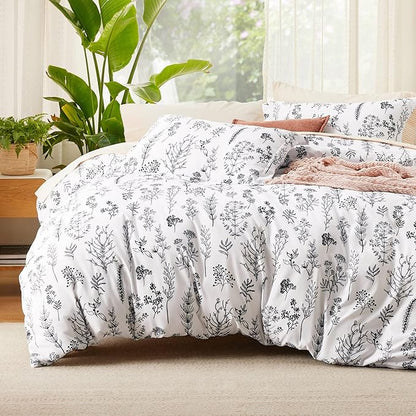 Bedsure Full Comforter Set - Bright White Bed Set, 3 Pieces Cute Floral Bedding, 1 Soft Reversible Botanical Flowers Comforter and 2 Pillow Shams