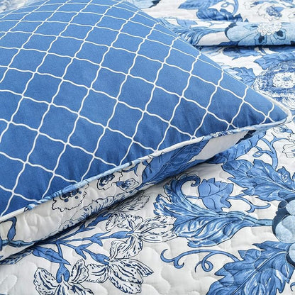 Lush Decor Sydney Reversible Cotton Quilt Set King 3 Piece Bedding, Navy White