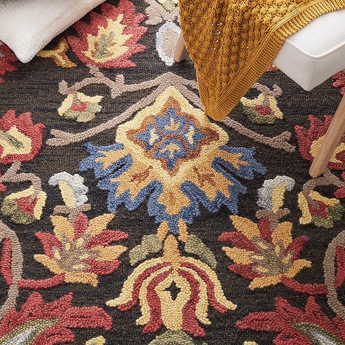 SAFAVIEH Blossom Collection Area Rug - 4' Square, Charcoal & Multi, Handmade Wool, Ideal for High Traffic Areas in Living Room, Bedroom (BLM402H)