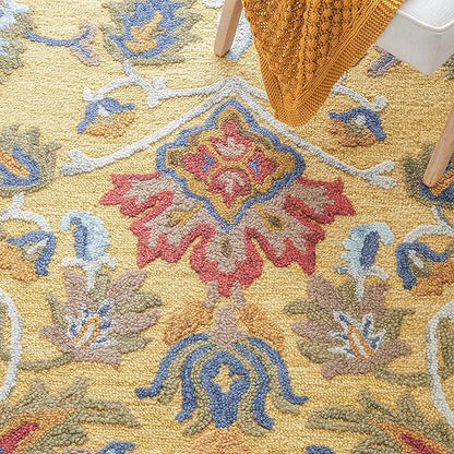 SAFAVIEH Blossom Collection Accent Rug - 4'6" x 6'6" Oval, Gold & Multi, Handmade Wool, Ideal for The Living Room, Bedroom, Dining Room (BLM402D-5OV)